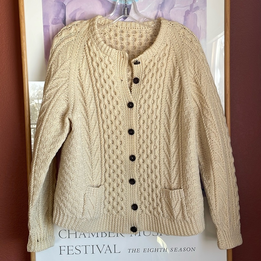 Classic Irish Fisherman Wool Cardigan Sweater Hand Knit GORGEOUS - Picture 6 of 8